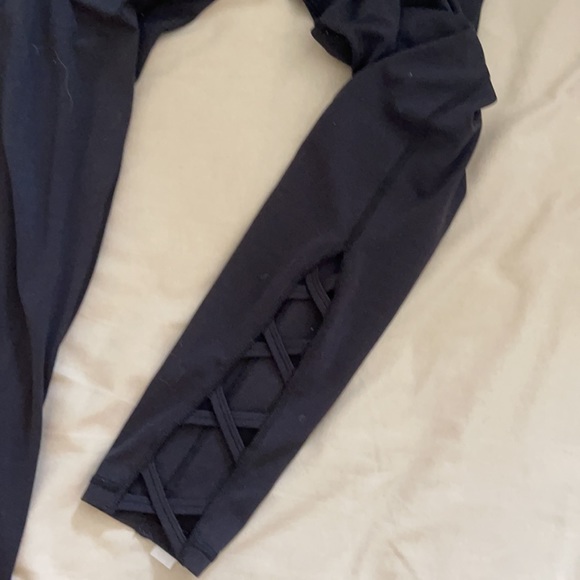 Victoria Secret Sport leggings - Picture 4 of 4